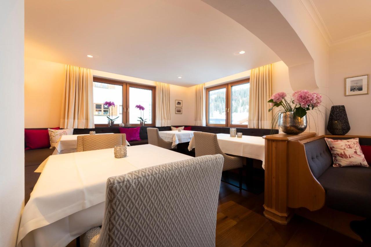 Hotel Garni Edelweiss レッヒ エクステリア 写真