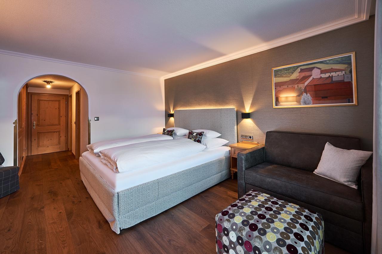 Hotel Garni Edelweiss レッヒ エクステリア 写真