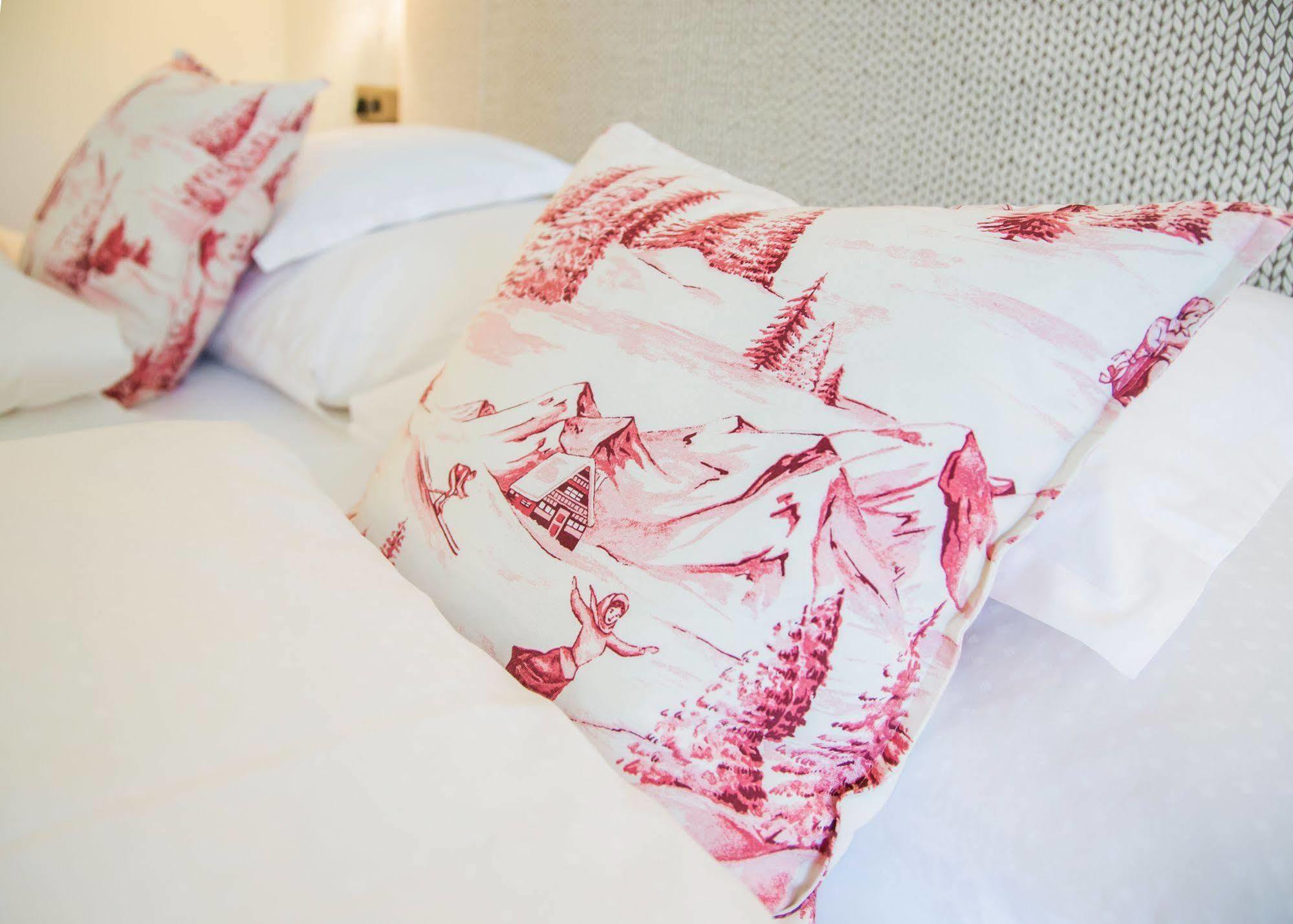 Hotel Garni Edelweiss レッヒ エクステリア 写真