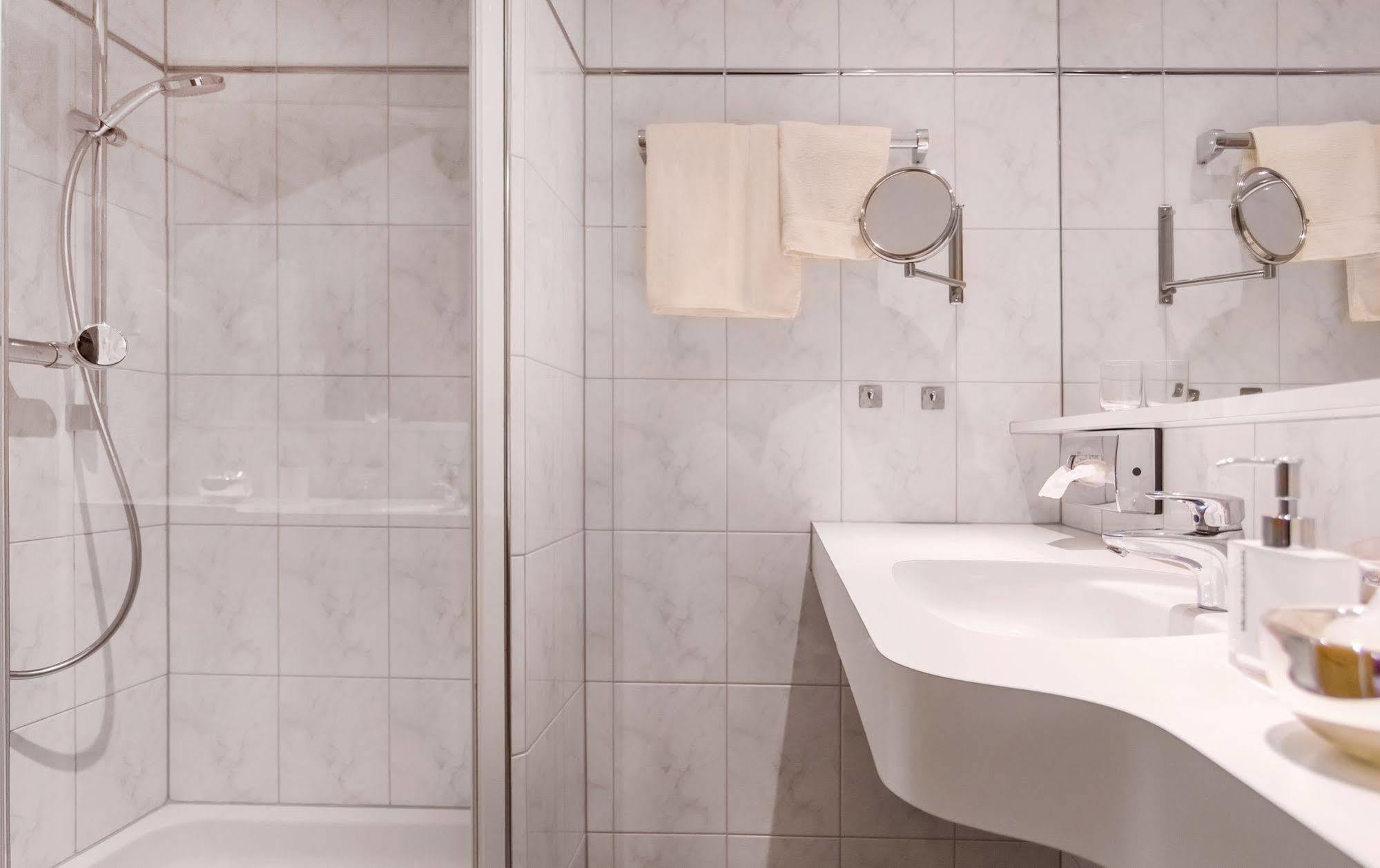 Hotel Garni Edelweiss レッヒ エクステリア 写真