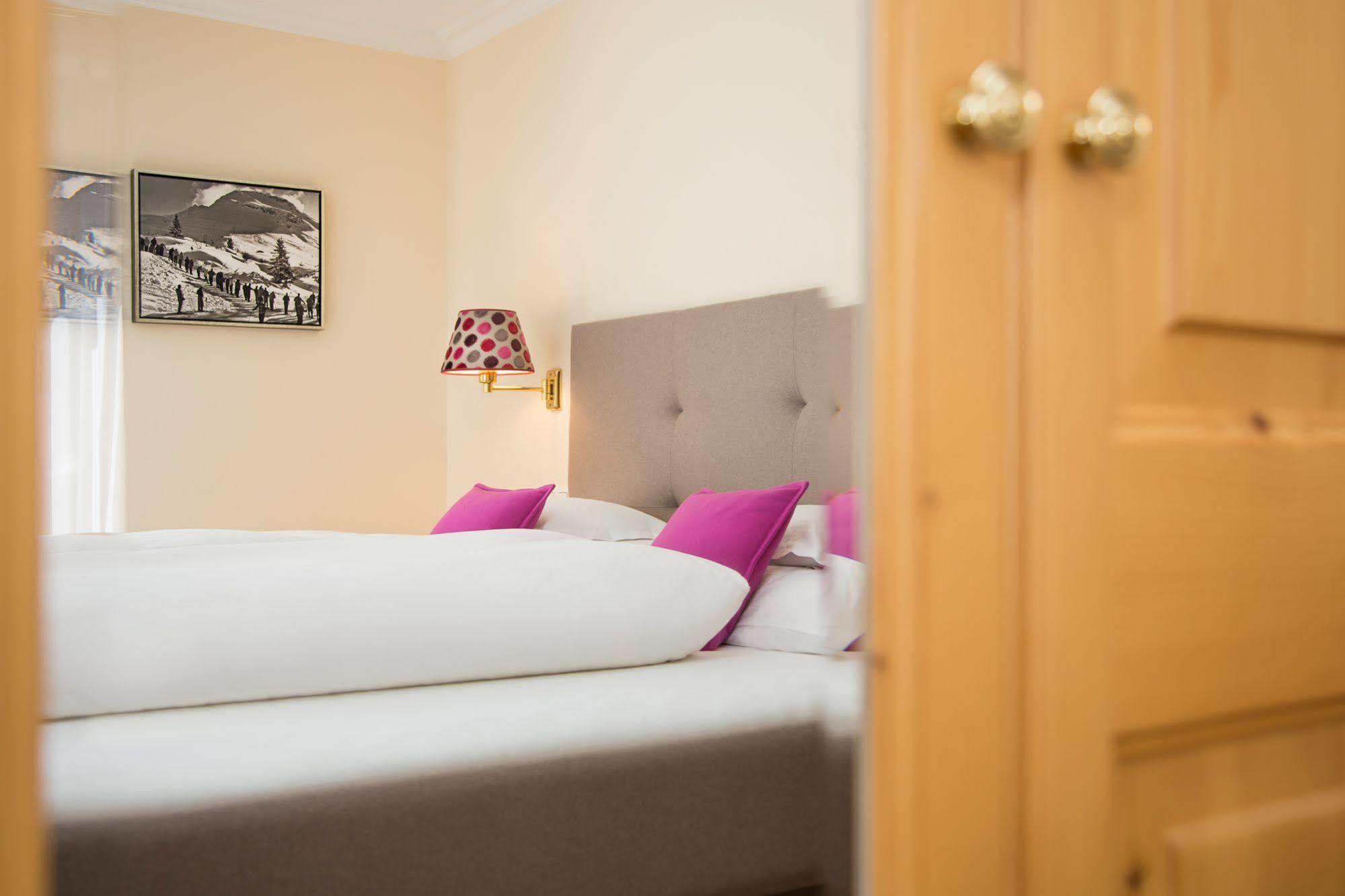 Hotel Garni Edelweiss レッヒ エクステリア 写真