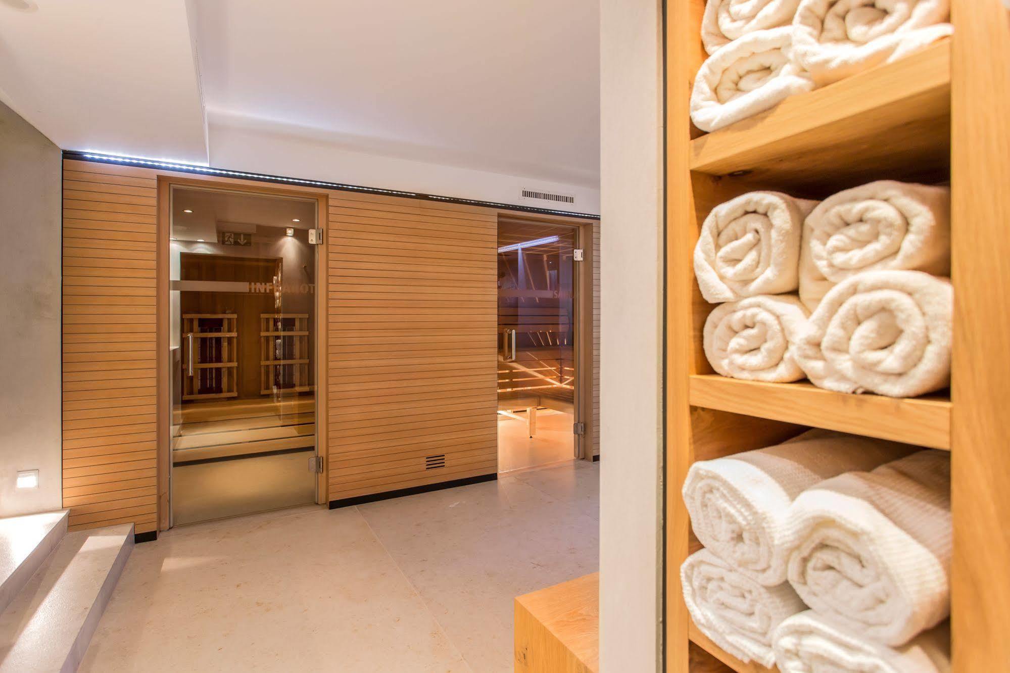 Hotel Garni Edelweiss レッヒ エクステリア 写真