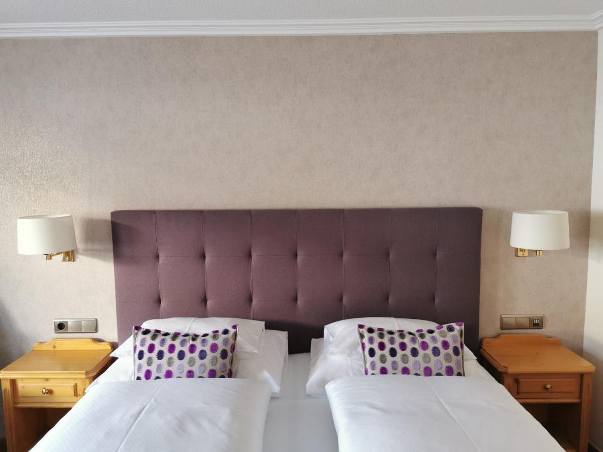 Hotel Garni Edelweiss レッヒ エクステリア 写真